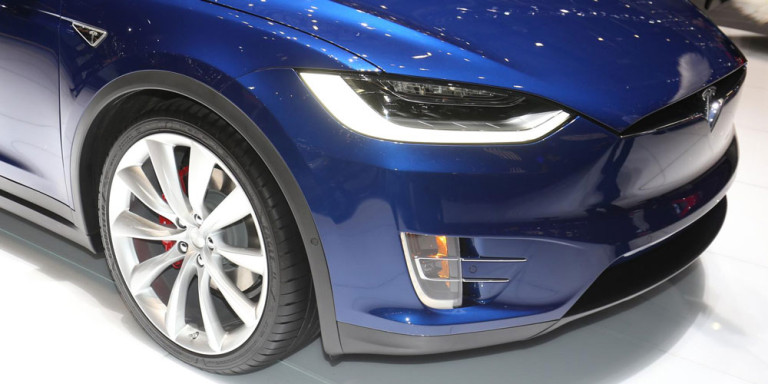 Patentada la imagen del Tesla Model 3 (☰)