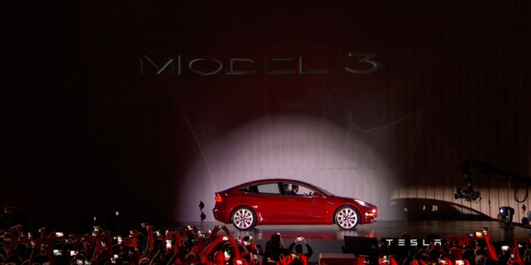 Ya está aquí el Tesla Model 3